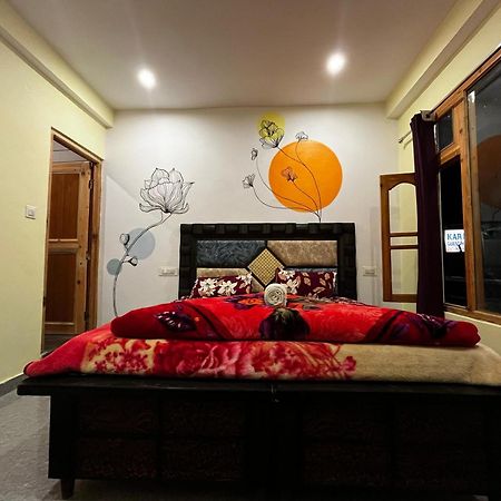 Karma Guest House And Cafe Kalgha Экстерьер фото