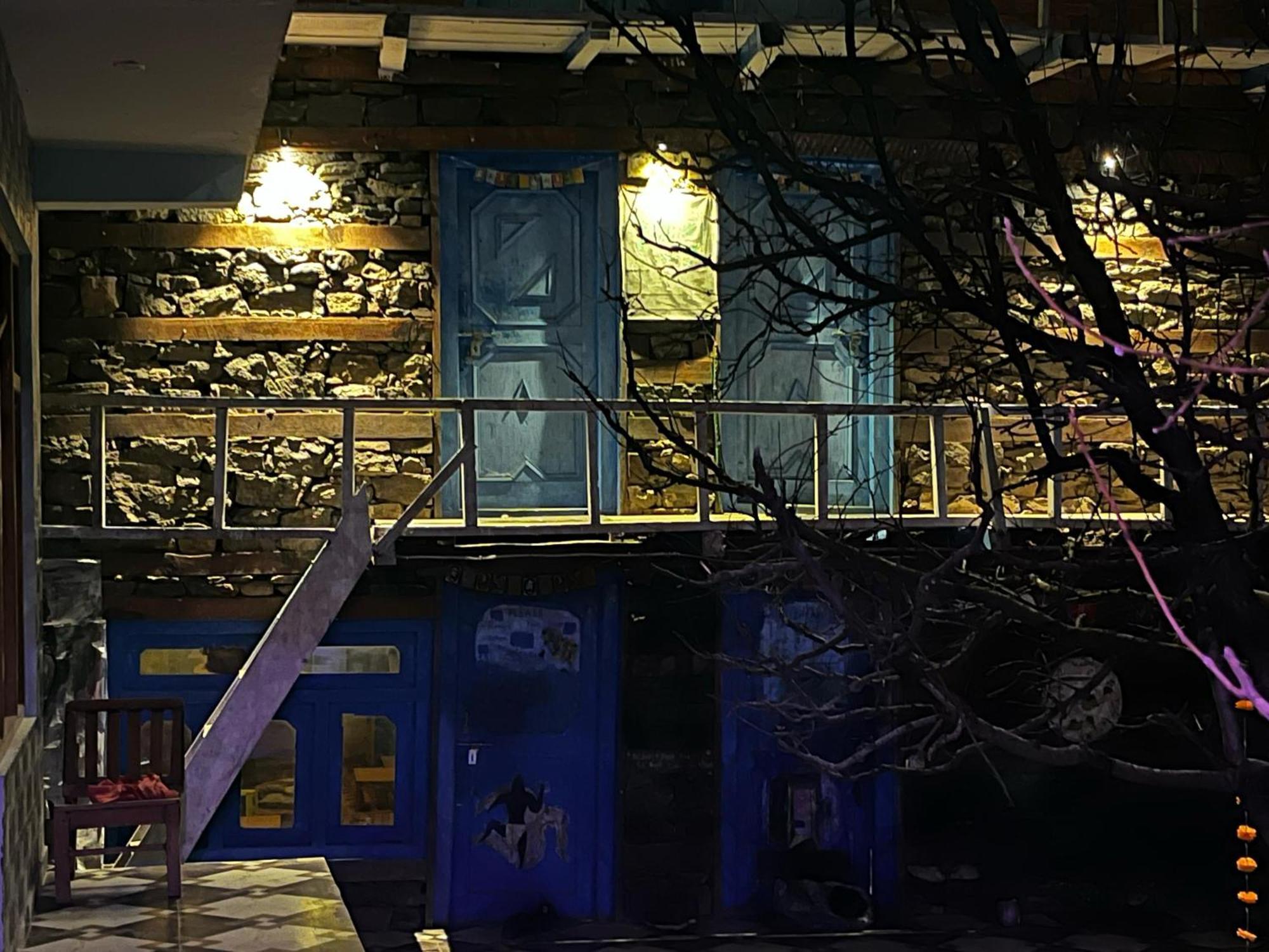 Karma Guest House And Cafe Kalgha Экстерьер фото