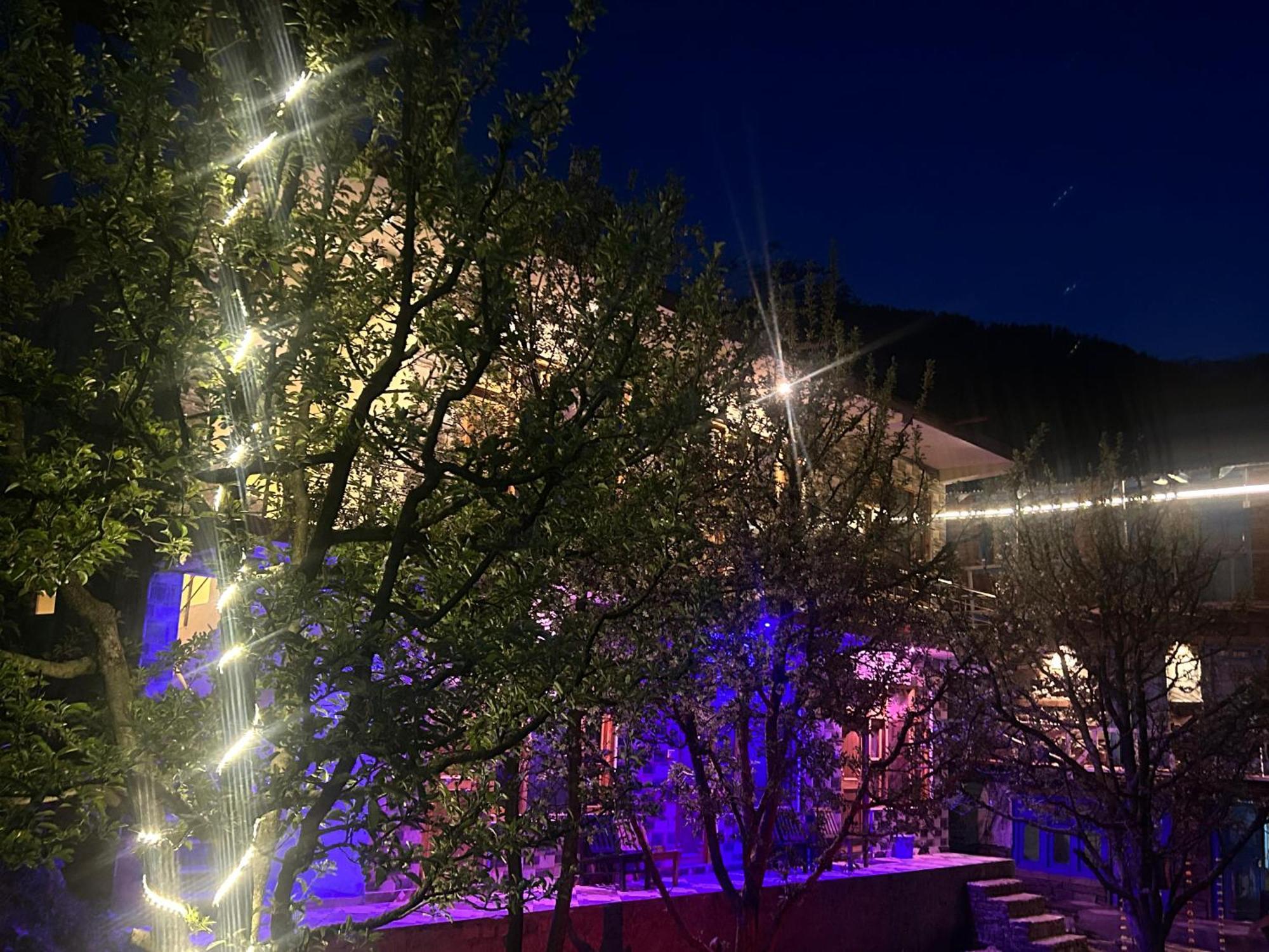 Karma Guest House And Cafe Kalgha Экстерьер фото
