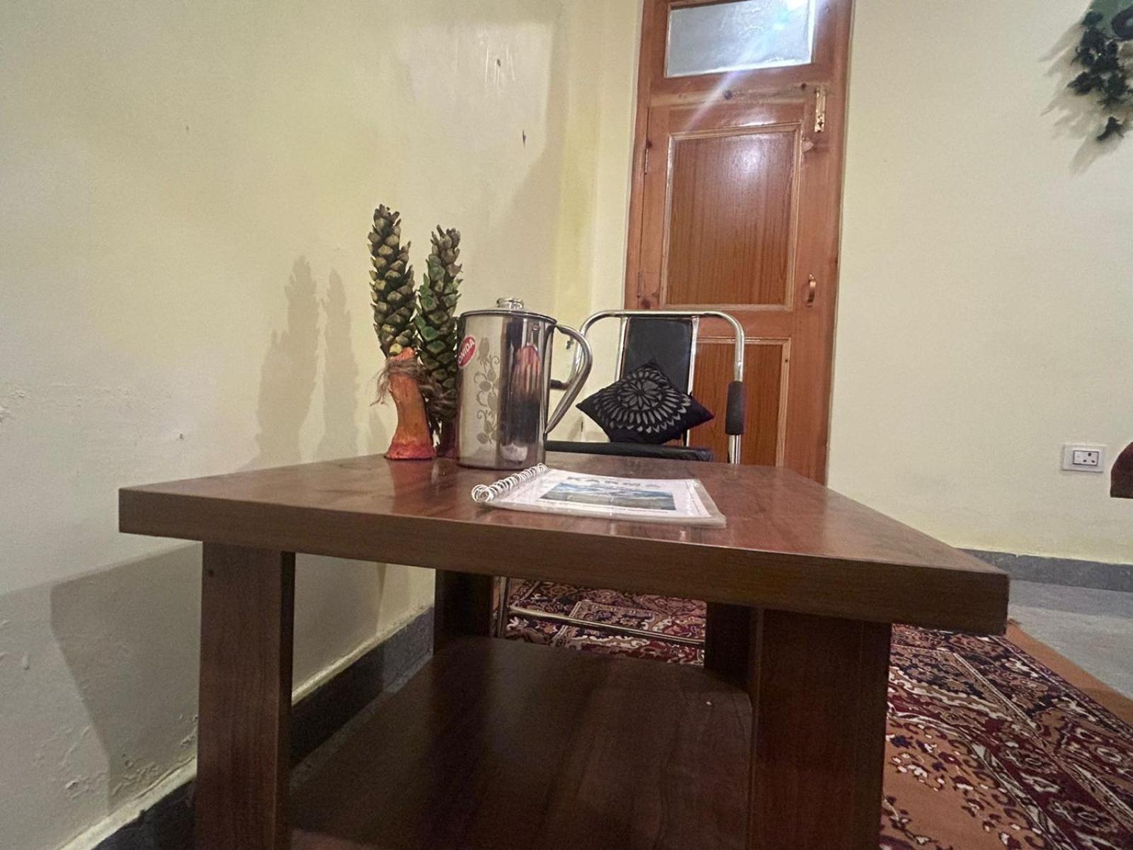Karma Guest House And Cafe Kalgha Номер фото